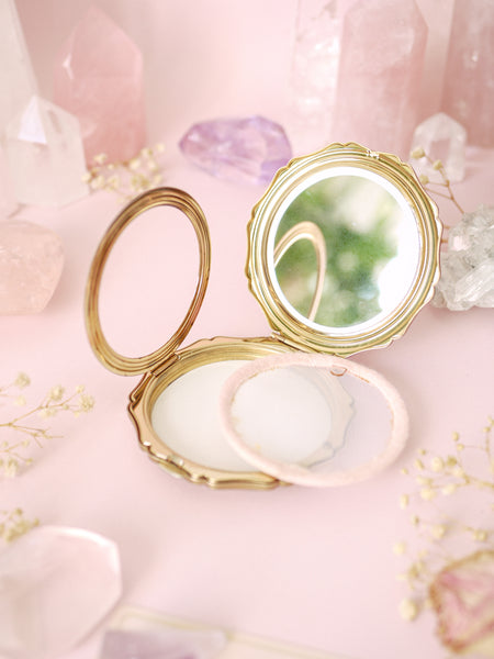 Vintage Stratton Compact with Floral Design *Collectible Item*