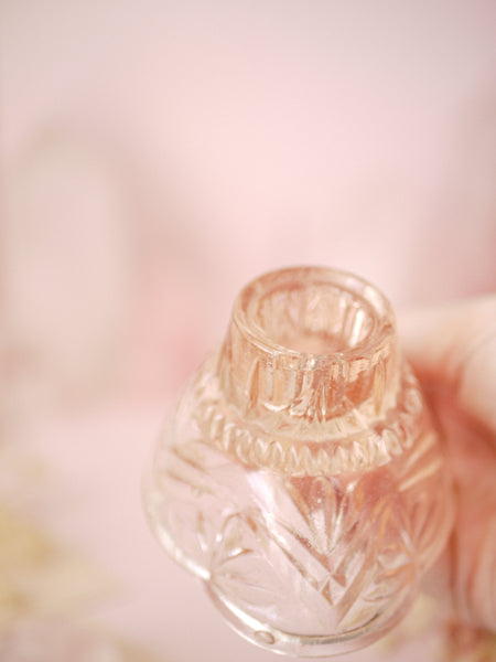 ☆Casualty Item ☆ Peachy Pink Vintage Candlestick Holder | Sphere Stand