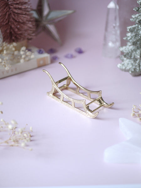 Magical Sleigh Sphere Stand