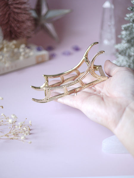 Magical Sleigh Sphere Stand