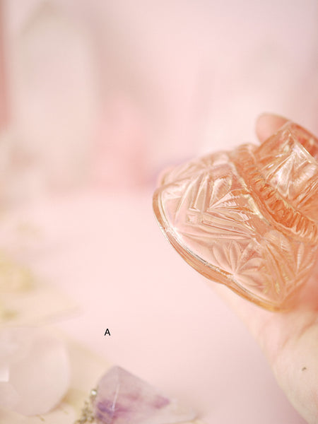 Individual Vintage Peachy Pink Scalloped Edge Candlestick Holder | Sphere Stand