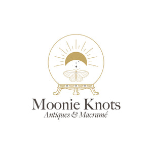 Moonie Knots